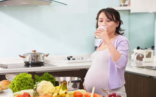 نوشیدن شیر در حاملگی